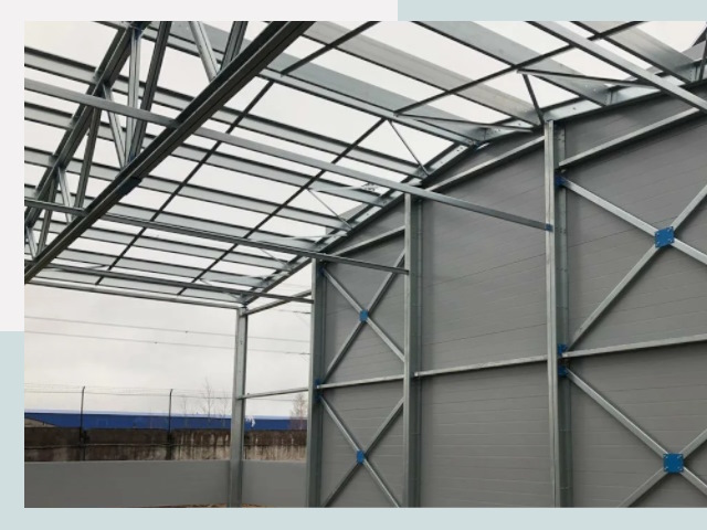 Каркасные ангары от СтальСтрой-Фрз по цене от 623 руб.